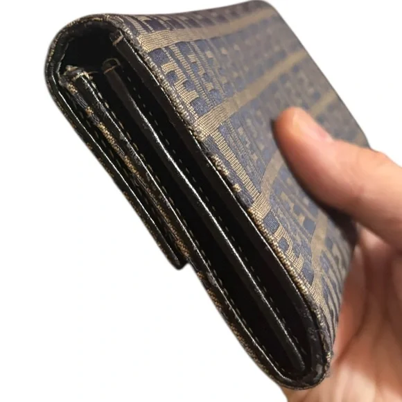 Authentic Vintage Fendi Zucchino Canvas Long Wallet - Navy & Beige - EUC - Picture 7 of 15